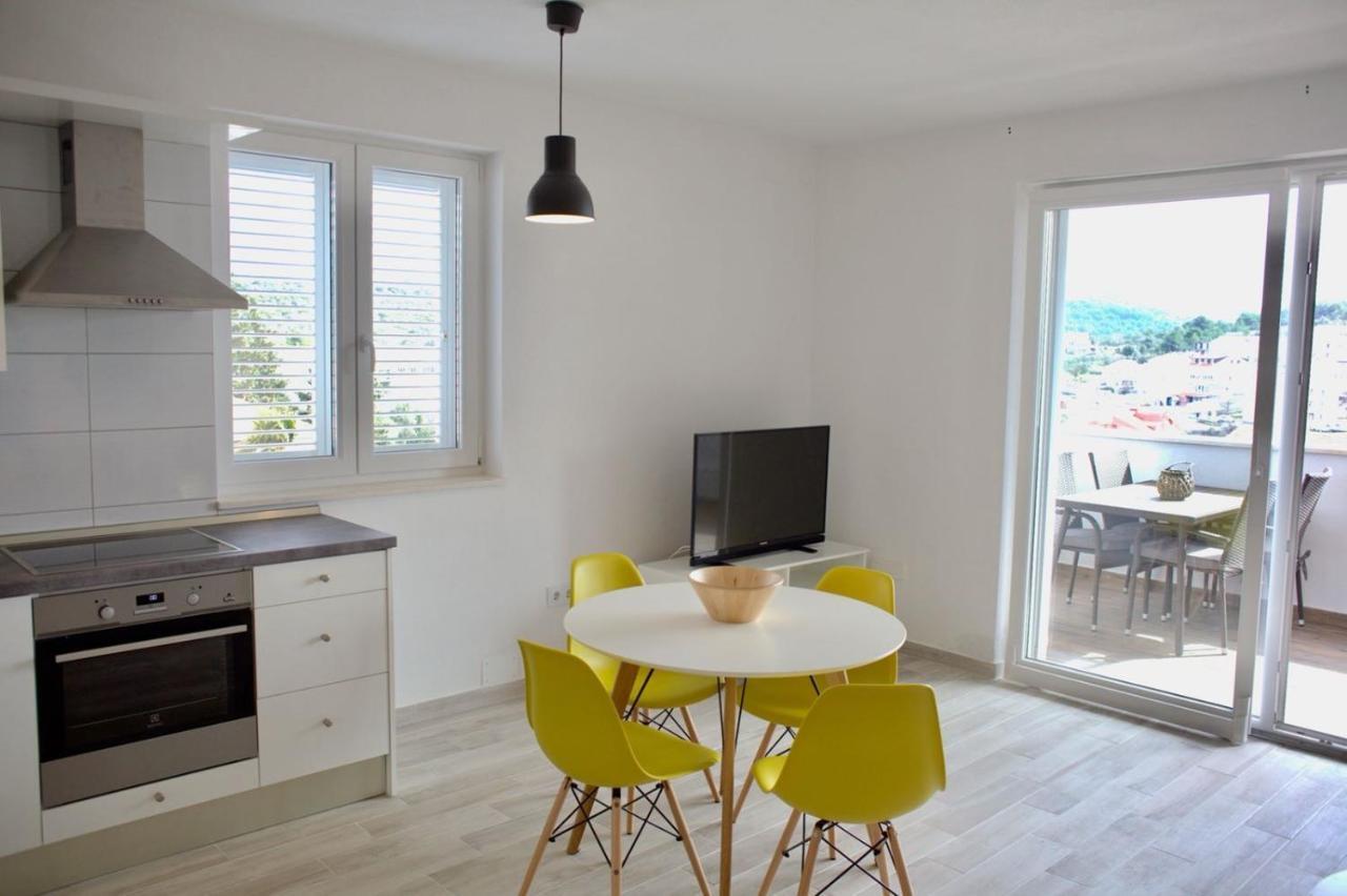 Olive Place Apartment *