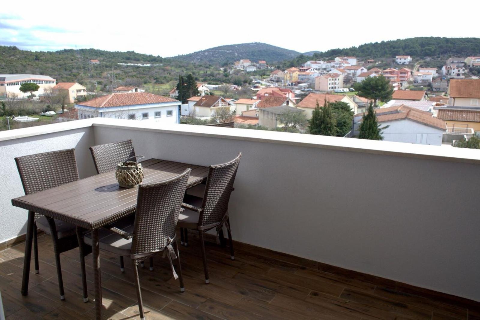 Apartment Olive Place Tisno